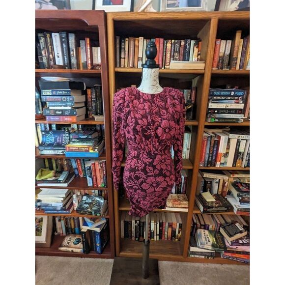 For love & lemons shailee ruched sparkly open back mini dress sz small euc - Picture 2 of 7